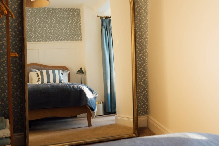 Main Bedroom of No 66 Chapel Street, Cookstown - 3 Bedroom Rental Property in County Tyrone, Mid Ulster, Northern Ireland