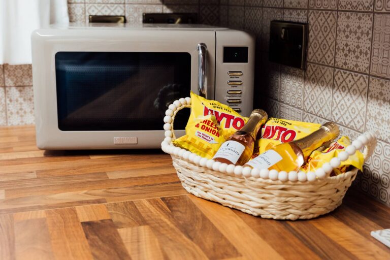 Kitchen of No 66 Chapel Street, Cookstown - 3 Bedroom Rental Property in County Tyrone, Mid Ulster, Northern Ireland