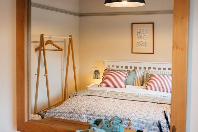 Main Bedroom of No 70 Chapel Street, Cookstown - 2 Bedroom Rental Property in County Tyrone, Mid Ulster, Northern Ireland